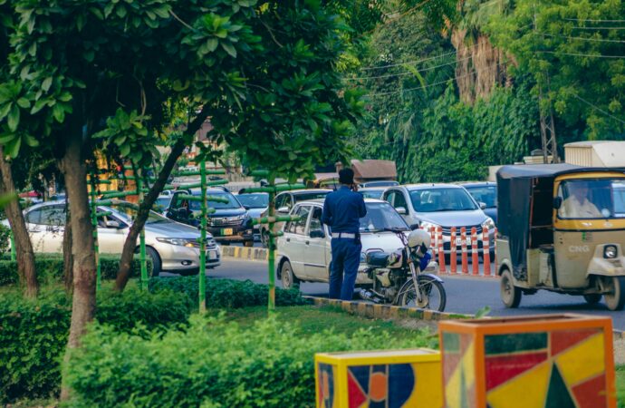 Agra’s Traffic Management: Are We Failing to Keep Up?