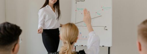 Public vs. Private B-Schools in India: Navigating the Landscape of Management Education