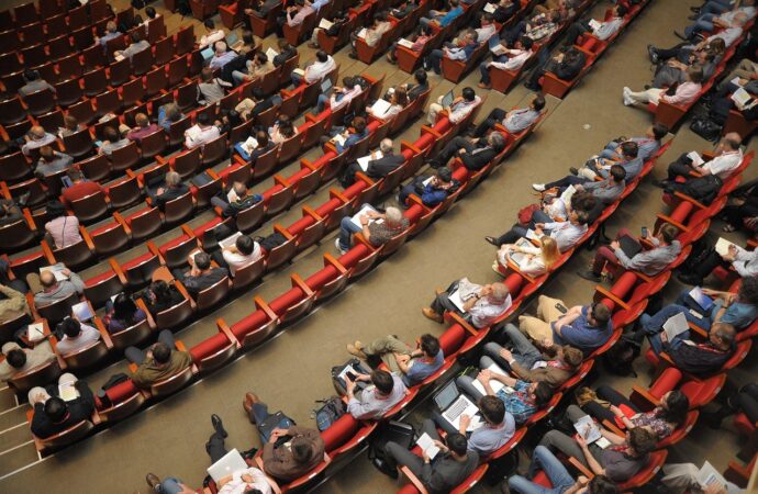 The Responsibility of Political Leaders in Shaping Public Discourse