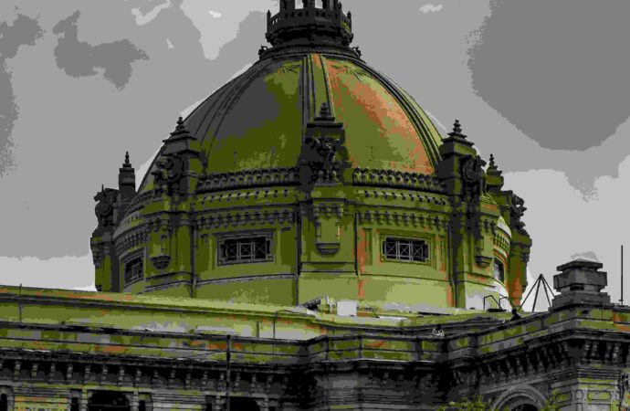 Uttar Pradesh’s Governance Challenges: Who Is Really in Charge?